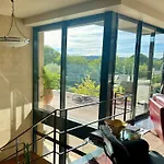 Provencal With Garden & Pool Villa *
