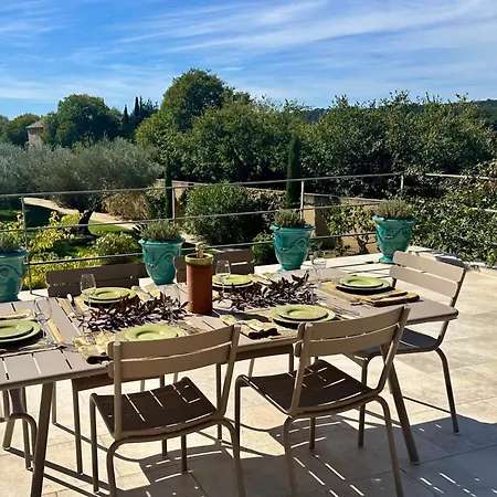 Vila Provencal With Garden & Pool