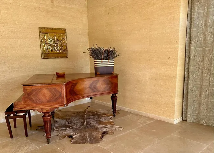 Provencal With Garden & Pool Uzès